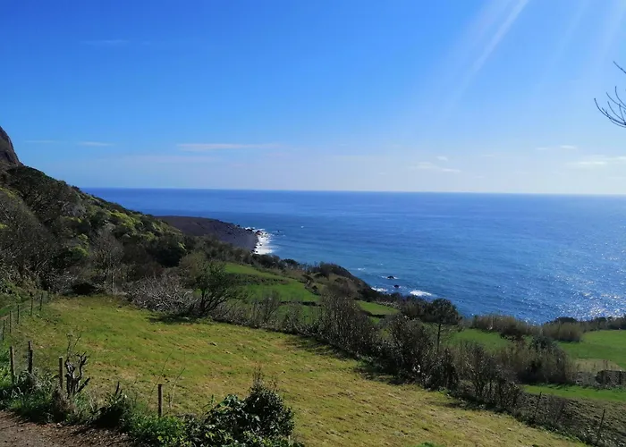 A Casa Do Ti Mendonca Lajes das Flores